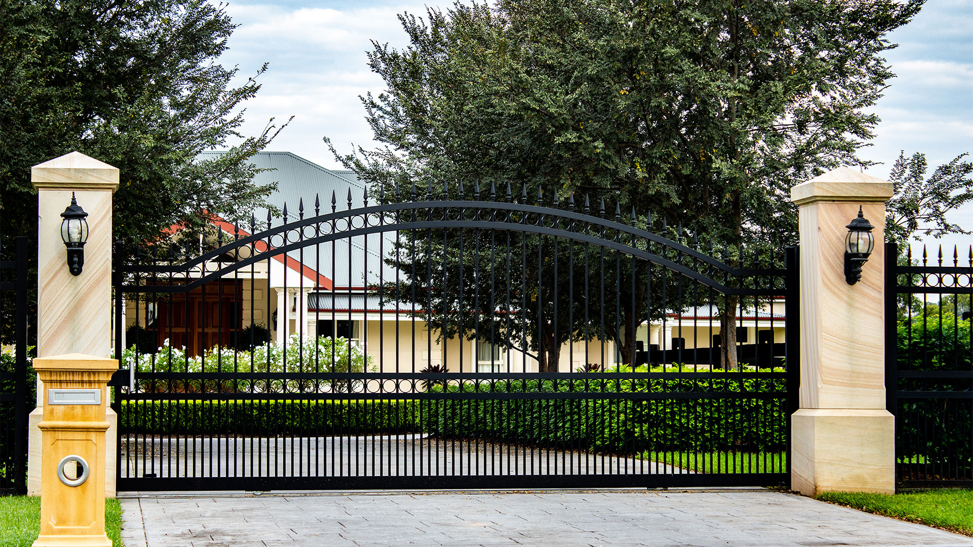 Fence and Driveway Gates Meridian ID Treasure Valley Fence